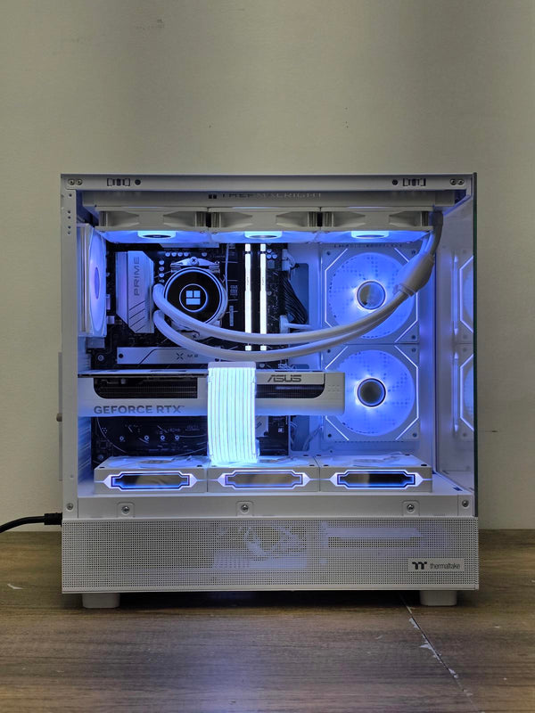 High-End|RTX 5070 Gaming PC┃Ryzen 7 7800X3D┃1TB NVMe┃32GB 6000MHZ CL36