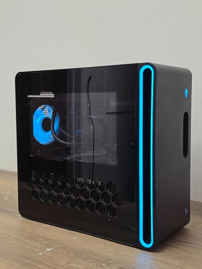 RTX 5070TI Gaming PC┃I9 14900F┃1TB NVMe┃32GB DDR5┃WIFI + BT - Default Title